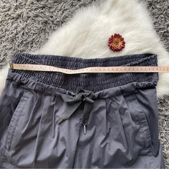 Lululemon Drawstring Jogger Pants - Picture 6 of 9